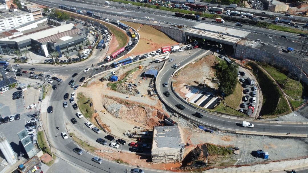Obras do Trevo de Alphaville superam 70% de conclusão, informa ViaOeste