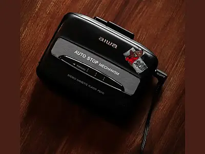 Após anos fora do Brasil, a Aiwa retorna com produtos nostálgicos que marcaram os anos 90.