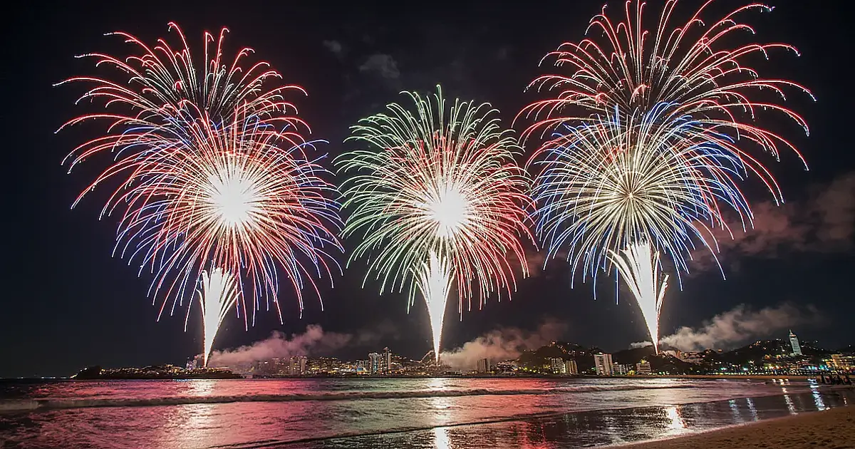 Ilhabela anuncia Réveillon 2026 com shows gratuitos, fogos silenciosos e esquema especial de segurança