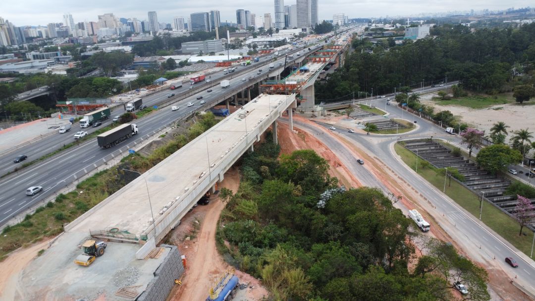 Obras no Rodoanel interditam faixa da Avenida Ceci, no Tamboré, a partir de sexta (24)