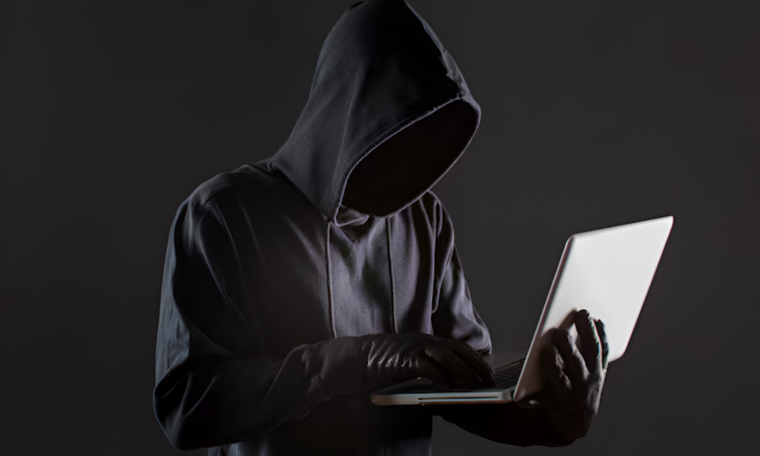 Preso por suspeita de ameaçar Felca comprou senha de sistema da polícia no Telegram