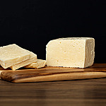 Adeus supermercado: queijo caseiro na hora com vinagre e leite