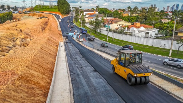 Santana de Parnaíba planeja recapear vias de todos os residenciais do município