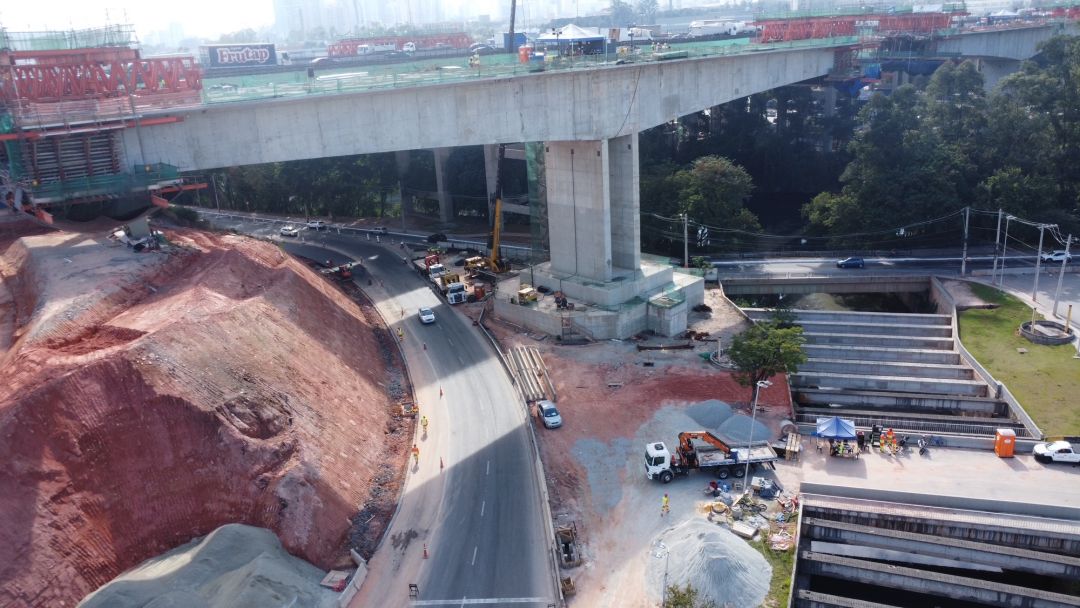 Barueri: ViaOeste libera 100% do tráfego da Rua da Prata