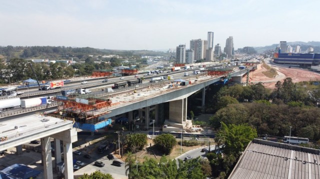 Barueri: ViaOeste realiza concretagem de aduelas na Ponte Guilherme de Almeida