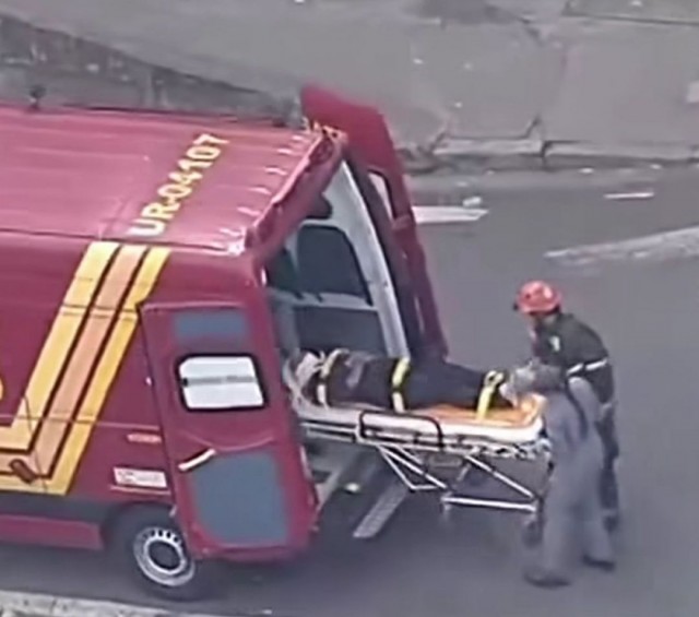 Engavetamento na Raposo Tavares envolve 16 veículos e deixa 11 feridos