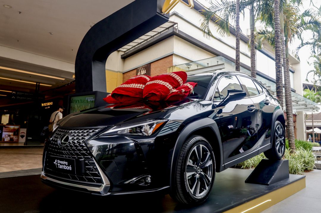 Shopping Tamboré lança campanha de Natal com sorteio de SUV híbrido Lexus e panettone premium da Lin
