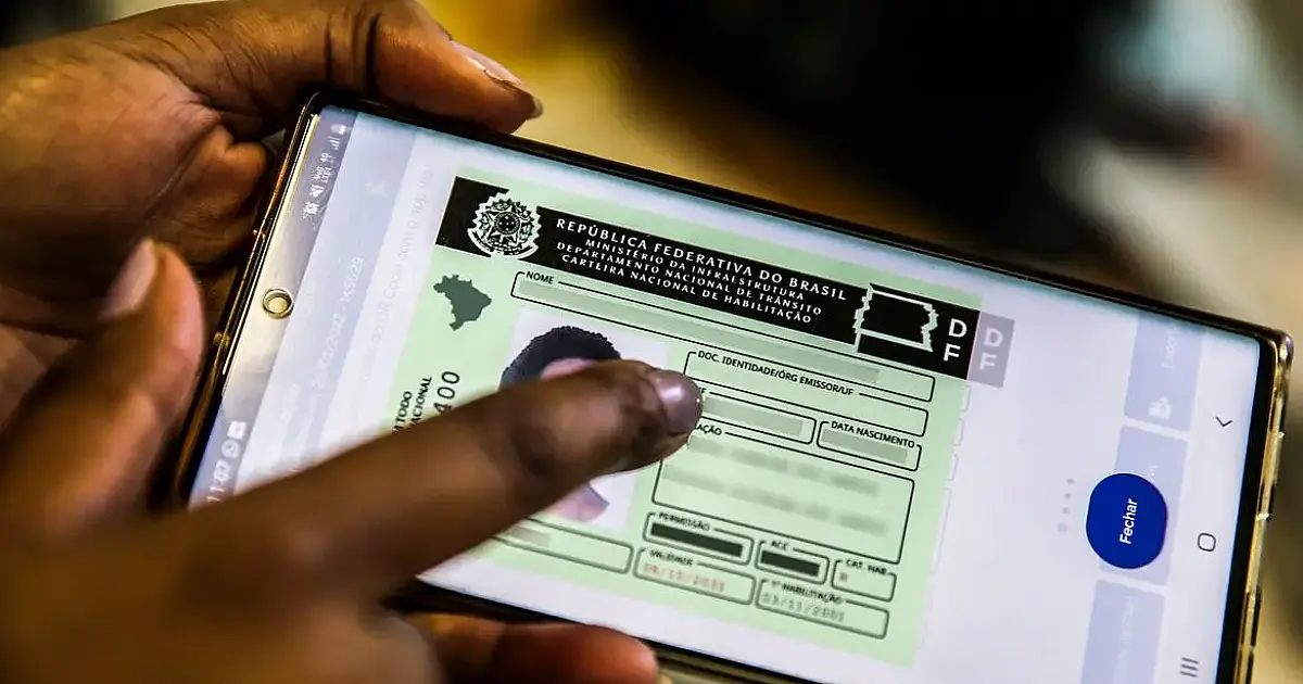 Dino rejeita ação e mantém renovação automática da CNH; decisão do STF garante benefício a motoristas sem multas