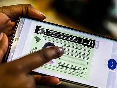 Novos pedidos de CNH quadruplicam em janeiro de 2026 com sucesso do programa CNH do Brasil, revela Senatran: custo cai até 80% e milhões buscam regularização