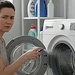 Engenheiro desmente mito do bicarbonato e vinagre na máquina de lavar