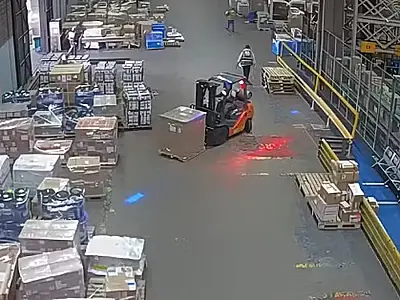 Polícia prende funcionário do terminal de cargas do aeroporto de Guarulhos.