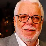 Morre Manoel Carlos, autor de “Por Amor” e “Laços de Família”, aos 92 anos