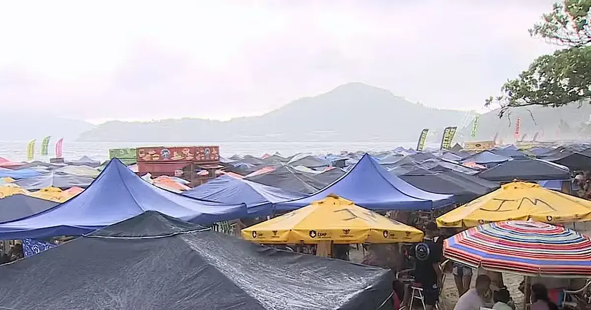 Ubatuba endurece lei e proíbe tendas em 102 praias com multa de R$ 1 mil