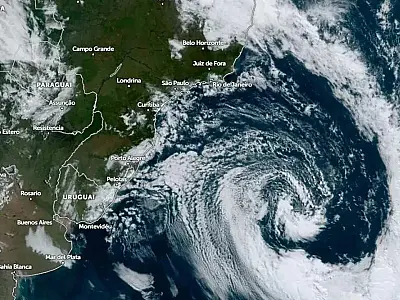 Estado do RJ terá ciclone extratropical no oceano e possível ZCAS, trazendo chuvas intensas de 30/01 a 01/02. Volumes acima de 100 mm preocupam Defesa Civil.