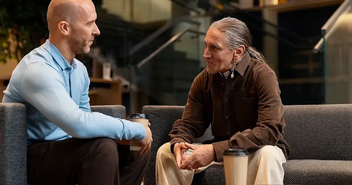 Entenda como funcionam as perguntas manipuladoras no dia a dia