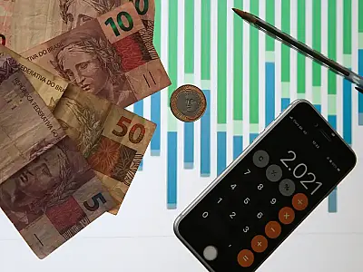Exportações de serviços batem recorde e alcançam US$ 51,8 bilhões em 2025, com destaque para o digital.