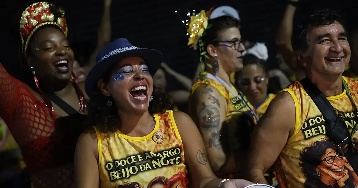 Bloco Zona do Mangue e Vila Mimosa desfila no Rio para romper estigmas de trabalhadoras do sexo