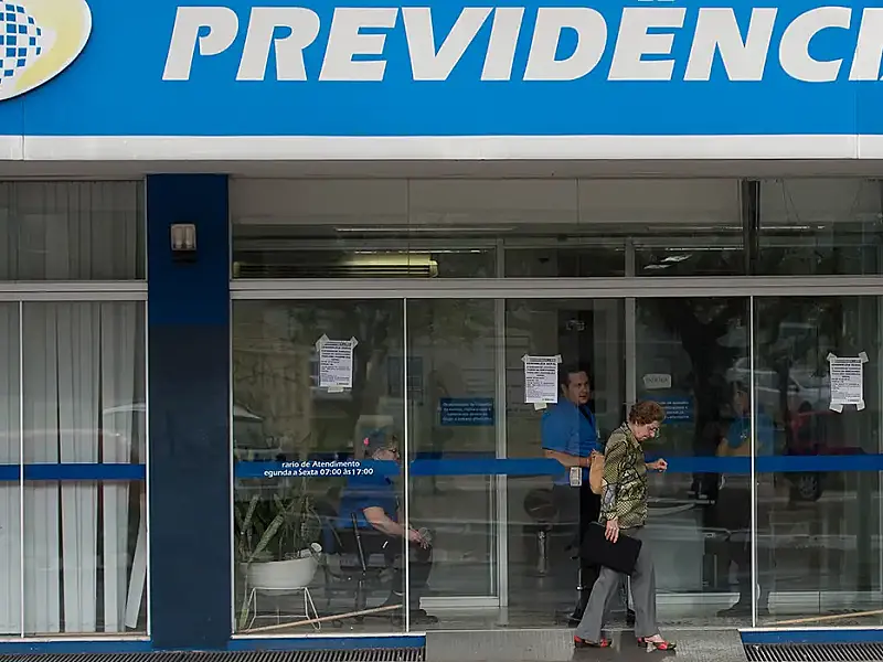 STF nega aposentadoria especial a vigilantes por maioria de votos no Tema 1209