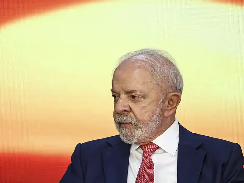 Presidente Lula inicia visita oficial à Índia com foco em IA, comércio e parcerias estratégicas