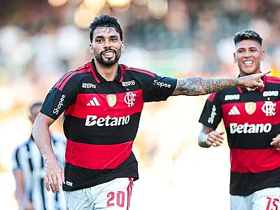 Flamengo supera Botafogo por 2 a 1 nas quartas do Carioca 2026 com Paquetá marcando seu primeiro gol.