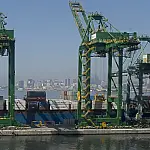 Portos brasileiros batem recorde com 1,4 bilhão de toneladas de cargas movimentadas em 2025
