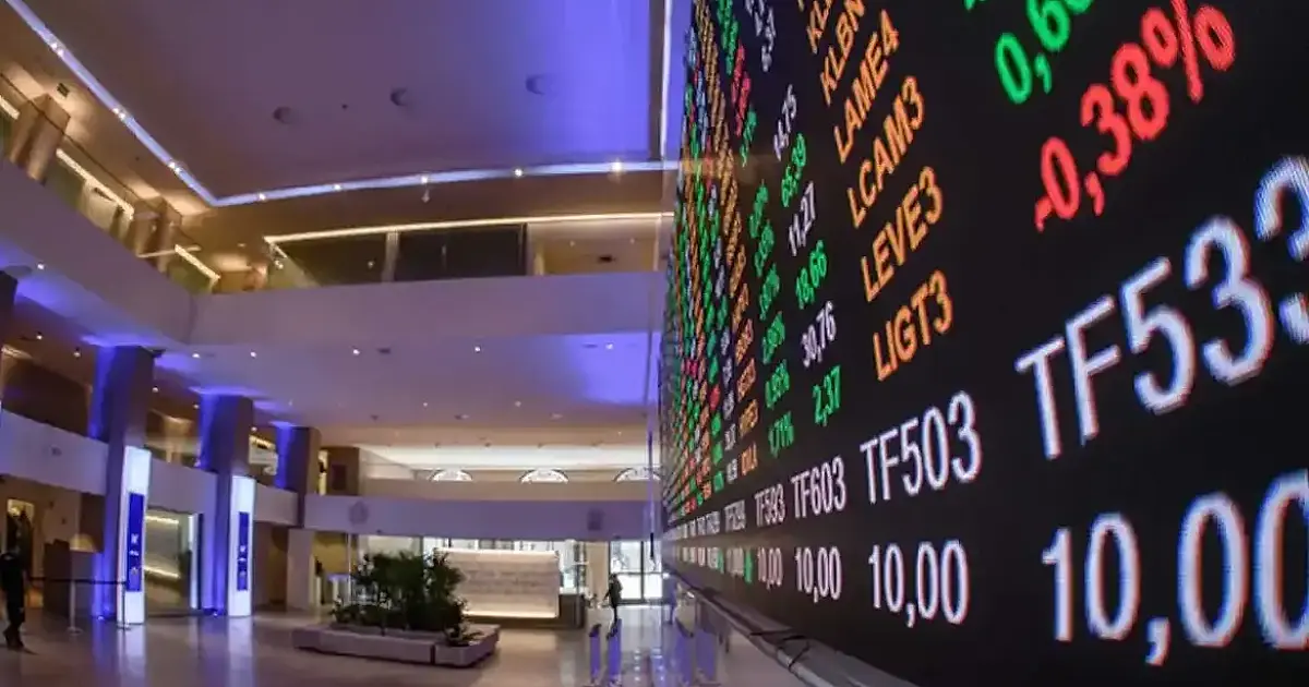 Bolsa brasileira despenca mais de 2% em forte correção após recorde histórico: Ibovespa perde 4 mil pontos e bancos lideram quedas no mercado financeiro nacional