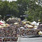 Agrada Gregos com Gloria Groove anima megablocos de carnaval em São Paulo neste sábado 14