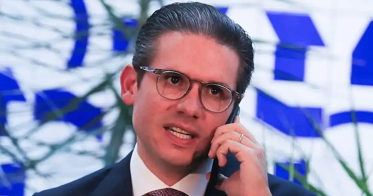 PEC que acaba com escala 6x1 avança para CCJ na Câmara dos Deputados