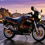 Yamaha RD 350: a história da mais temida Viúva Negra que revolucionou as motos esportivas no Brasil