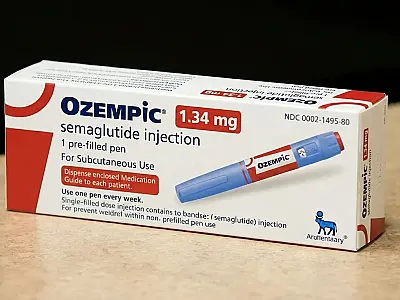 Anvisa alerta para risco de pancreatite associado às canetas emagrecedoras e reforça uso apenas com indicação médica e monitoramento cuidadoso.